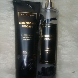 Bath and body works, Midnight Peony.